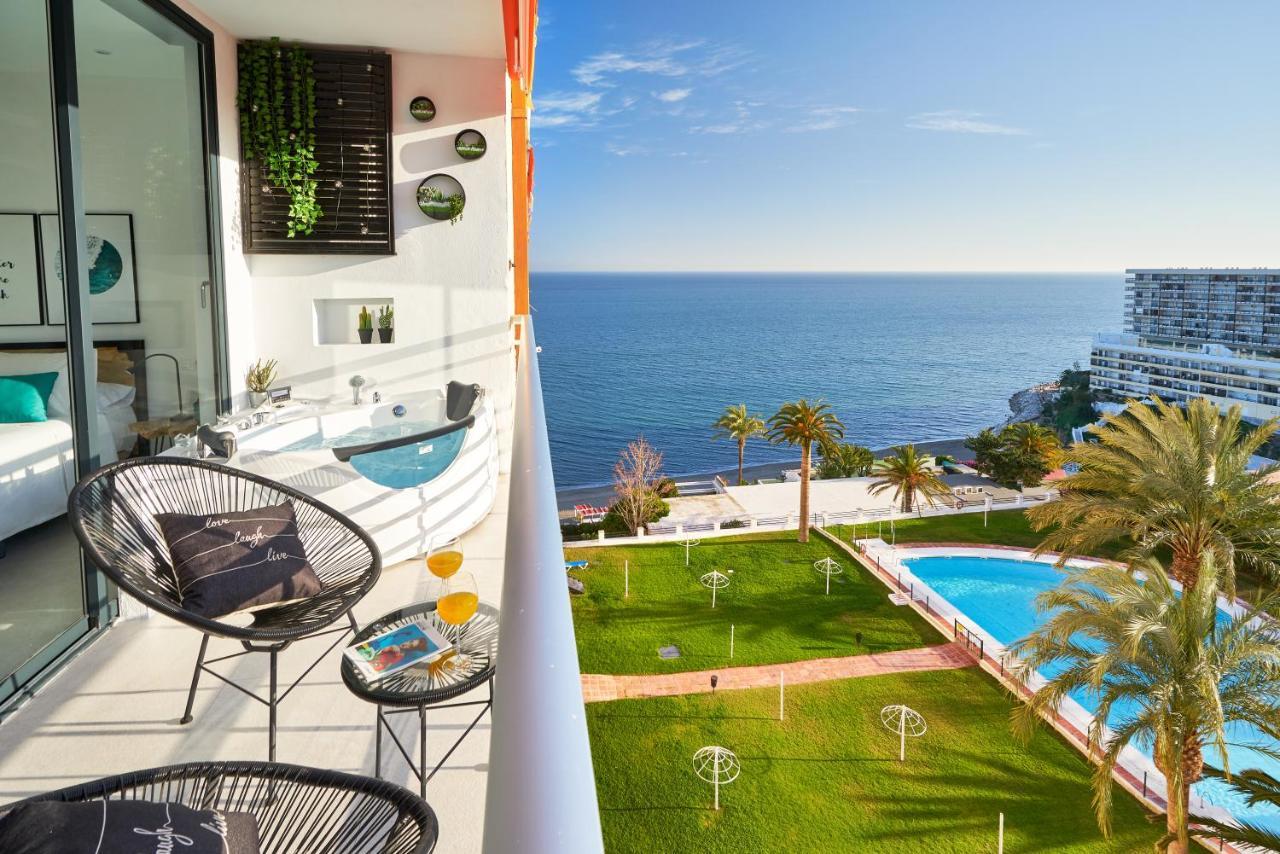 Suite Del Mar Luxury Apartment With Jacuzzi Torremolinos Bagian luar foto