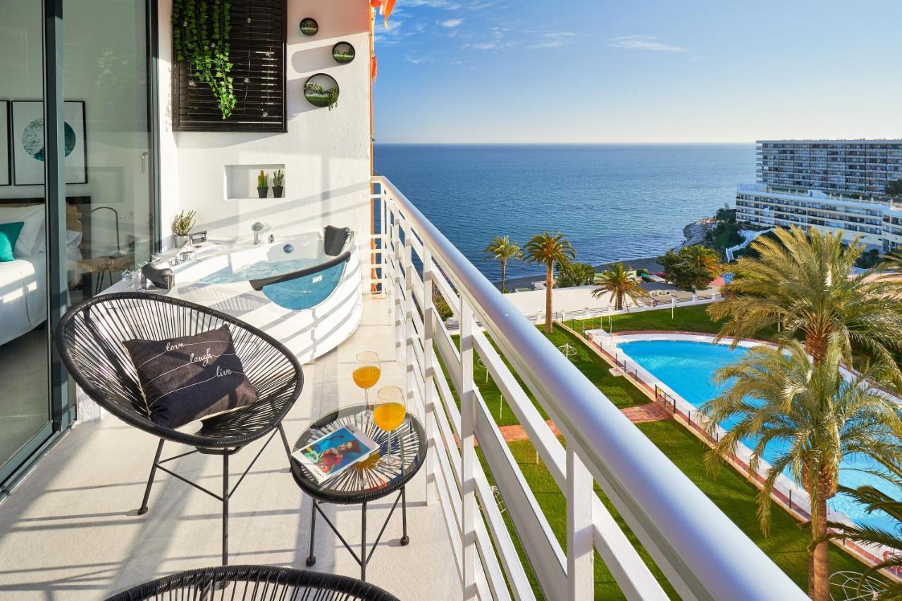 Suite Del Mar Luxury Apartment With Jacuzzi Torremolinos Bagian luar foto